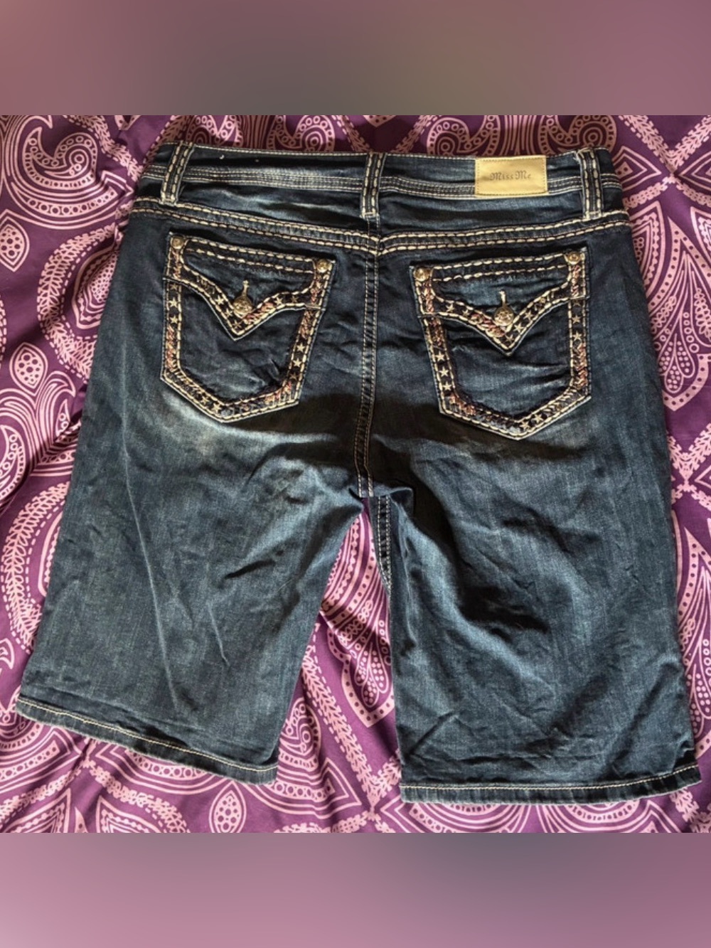 Miss Me Dark Blue Embroidered Pocket Bermuda Shorts size 34